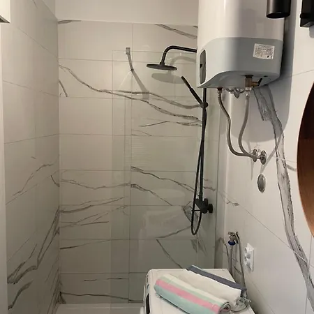David 73 Apartment Split