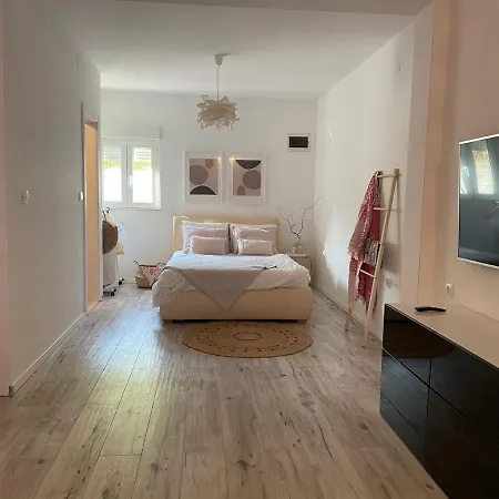 David 73 Apartment *